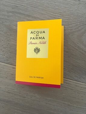 Acqua di Parma Peonia Nobile- Yellow with Pink Trim